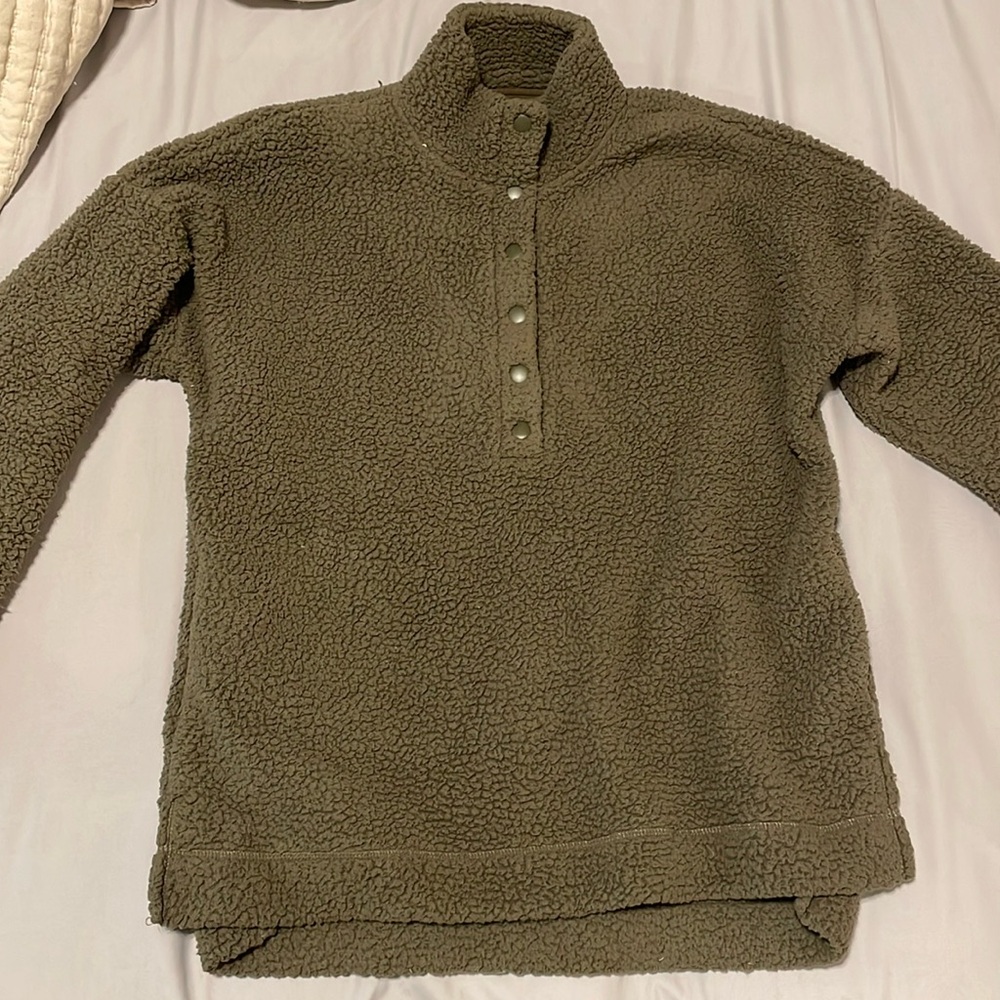 Aerie fuzzy pullover